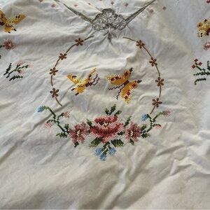Floral and Butterfly Vintage Embroidered Needlepoint Cross-stitch Tablecloth